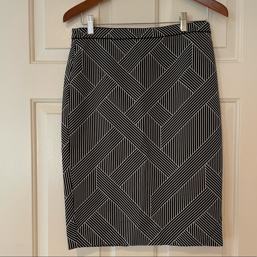 Ann Taylor Lined Pencil Skirt Sz4